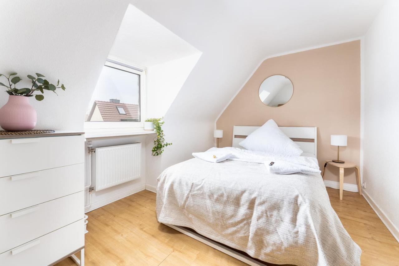 Stay Awesome - Modernes Apartment Am Botanischen Garten カッセル エクステリア 写真