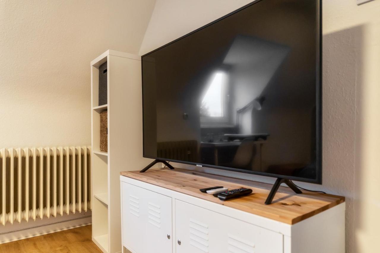 Stay Awesome - Modernes Apartment Am Botanischen Garten カッセル エクステリア 写真